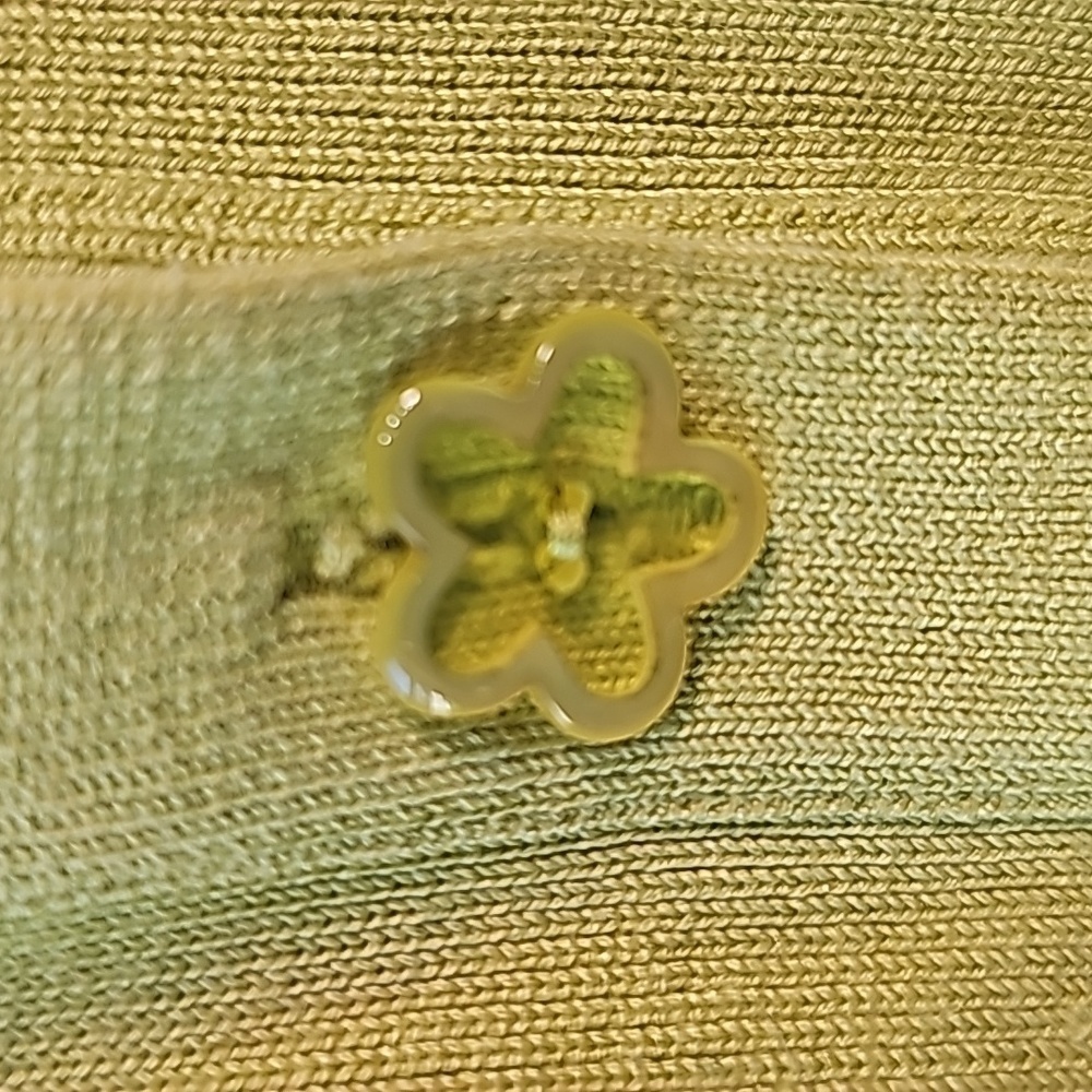 CARLISLE Cardegan sweater, size medium, ‎ green. 70% silk, 20% cotton 10%. - Picture 3 of 8